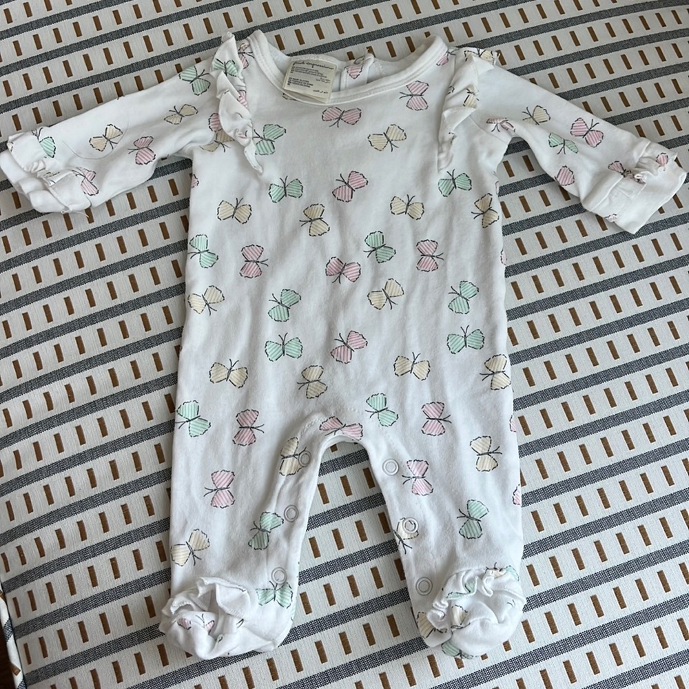 First Impressions Butterfly Footies